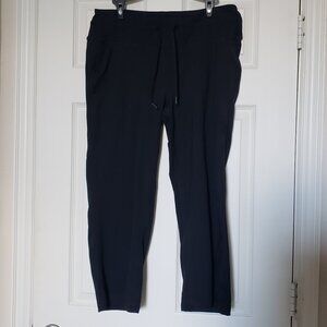 Mondetta Women's High Rise Black Pull-On/Tie Capris - Size XL - EUC